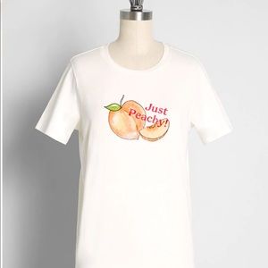 NWOT ModCloth Just Peachy tee. Med